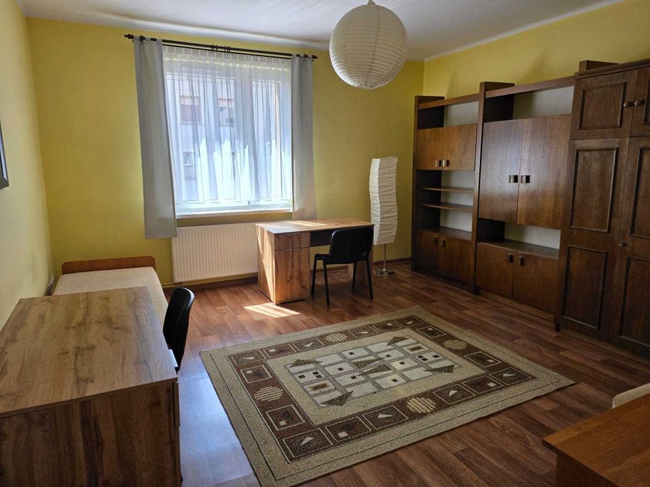Trzy duże pokoje 1os lub 2os do wynajęcia ul. Kośnego Opole od 01.09.2026