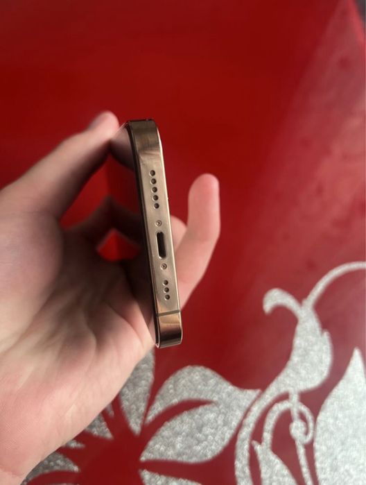 Продам Iphone 13 pro