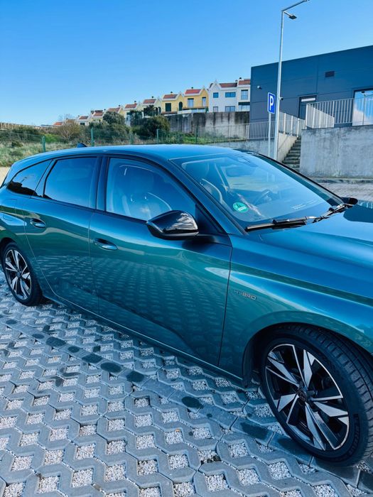 Peugeot 308 Plug-in Hybrid Allure Pack 11/2022