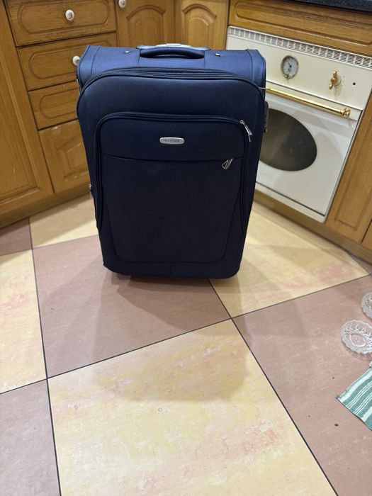 Чемодани великі 2 штуки