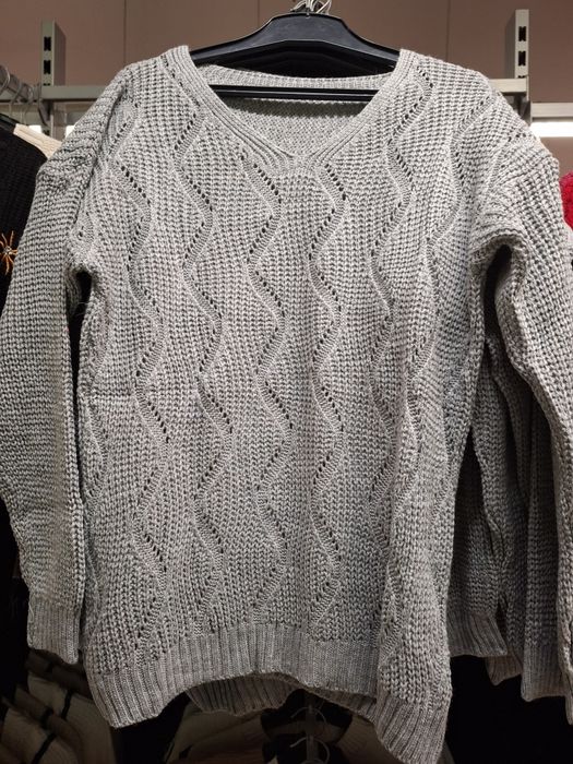 Sweter damski acryl