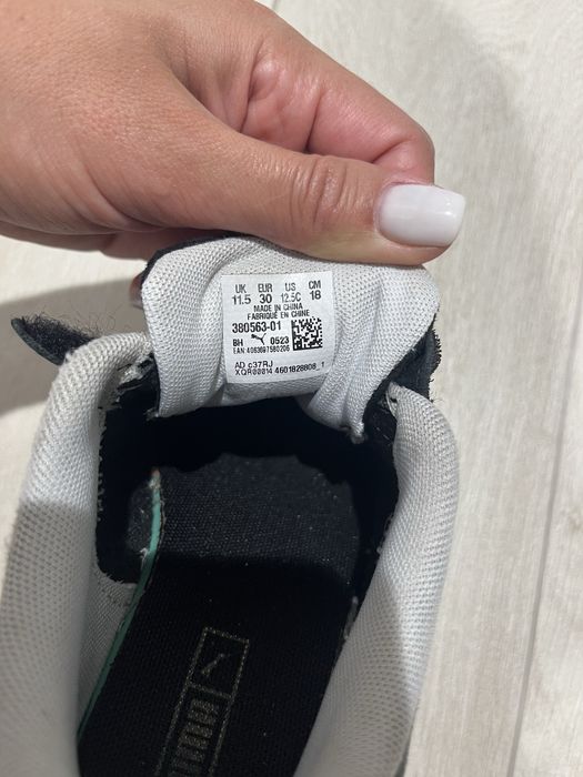 Puma кросівки для хлопчика 30 розмір