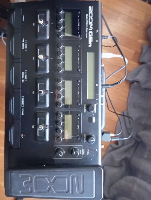 Zoom G5N Processador de Efeitos para Guitarra