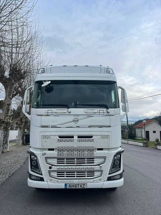 Volvo FH16 750 - COMO NOVA
