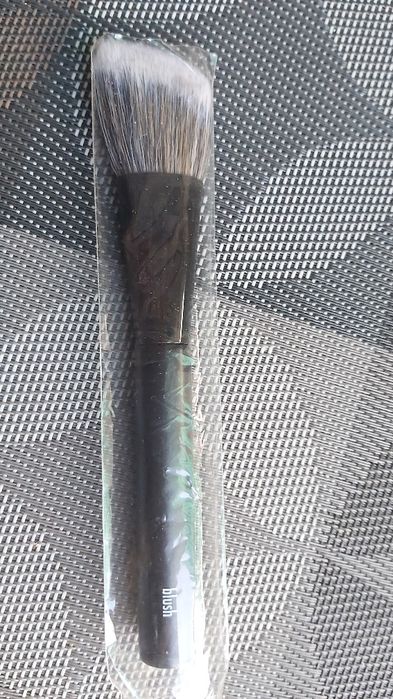 Sisley кисть для румян