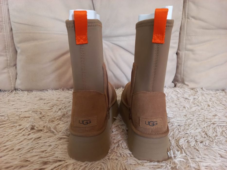 UGG Уггі Classic dipper boot колір chestnut на платформі 100% Оригінал