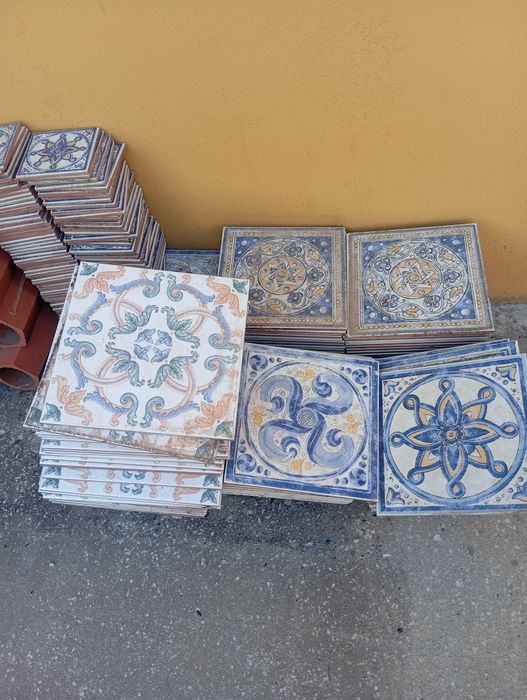 Azulejo,barras, rodapes504044573436815366
