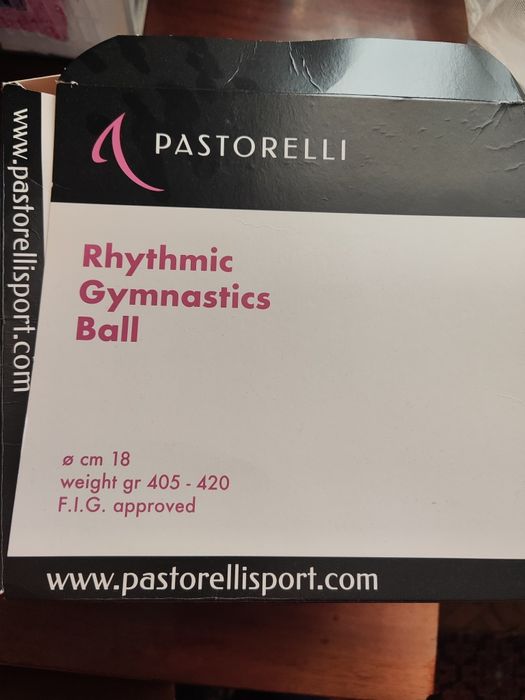 Мяч для художественной гимнастики Pastorelli 18