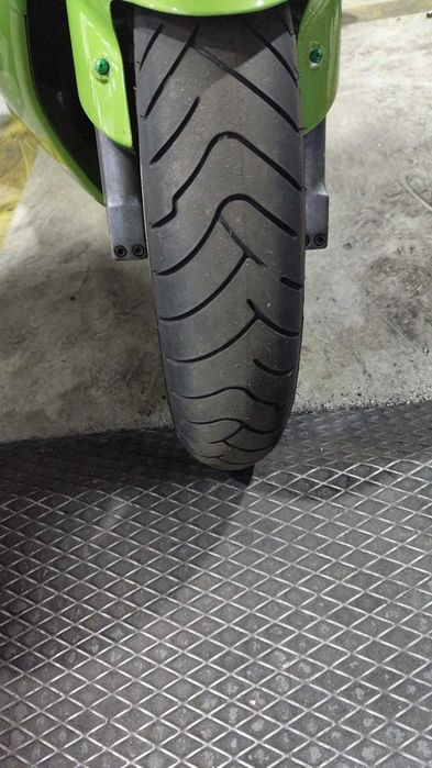 Moto Kawasaki Ninja 900