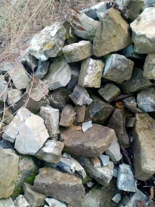 Камінь. Камінь...