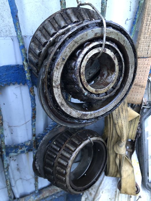 Підшипник ступиці Урал 4320 перед