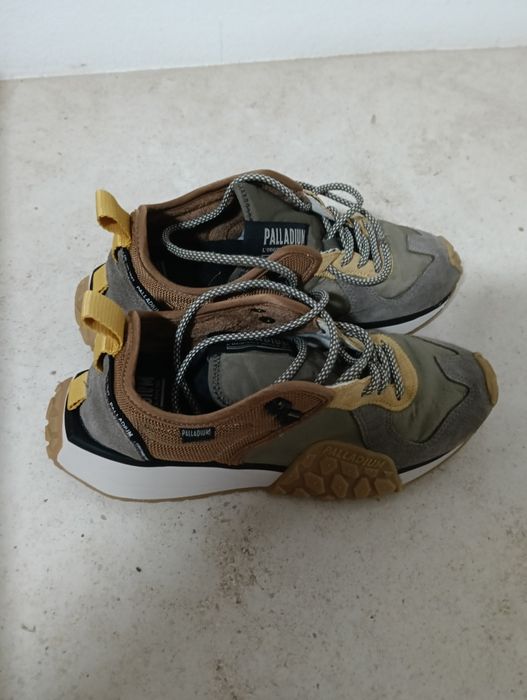 Tênis Palladium n39, com pouco uso