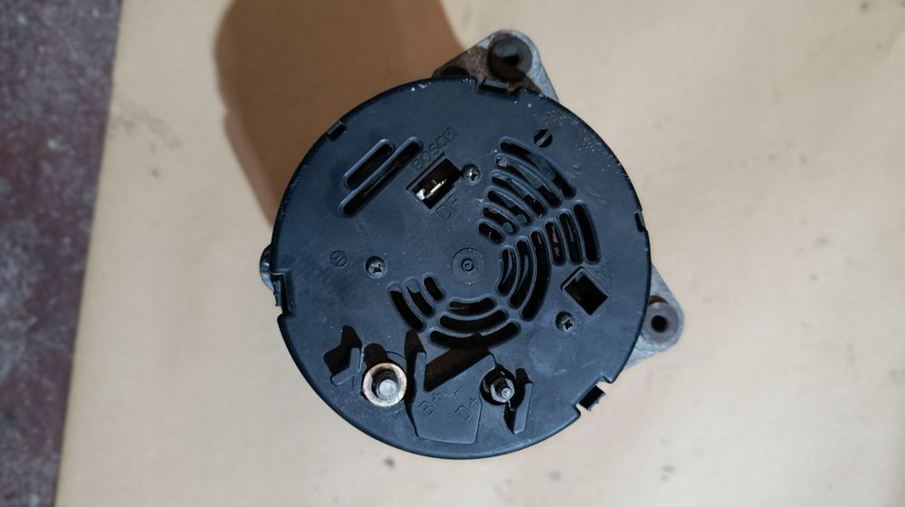 Alternador Audi A4 B5