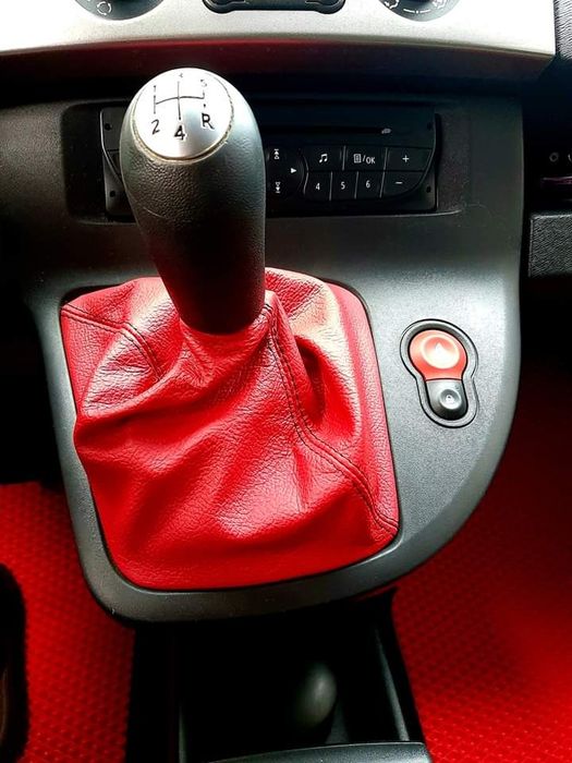 Чехол КПП  Шкода А5 ,Октавия, Тур, Рено Сценик2, Ниссан Ноте.