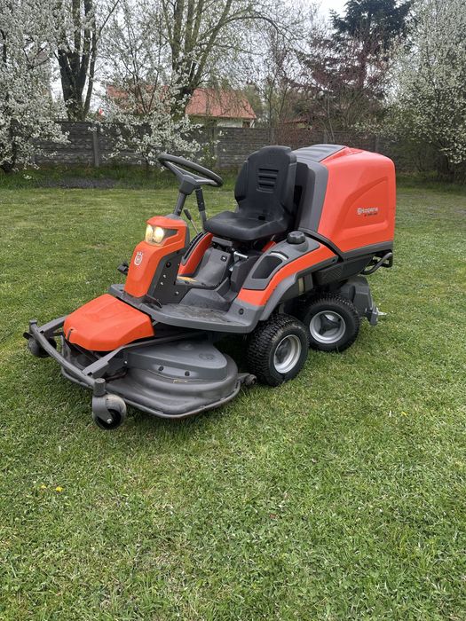 Profesjonalny traktorek kosiarka HUSQVARNA RC320 ts AWD 4x4