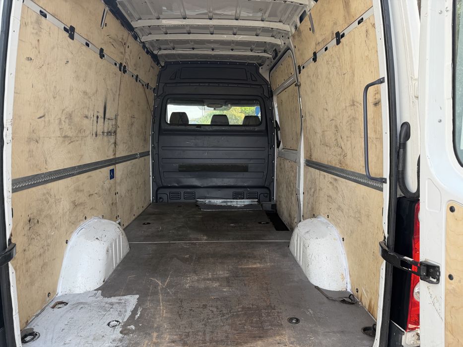 Vw Crafter 2.0 TDI 2016 ….ACEITO TROCA…