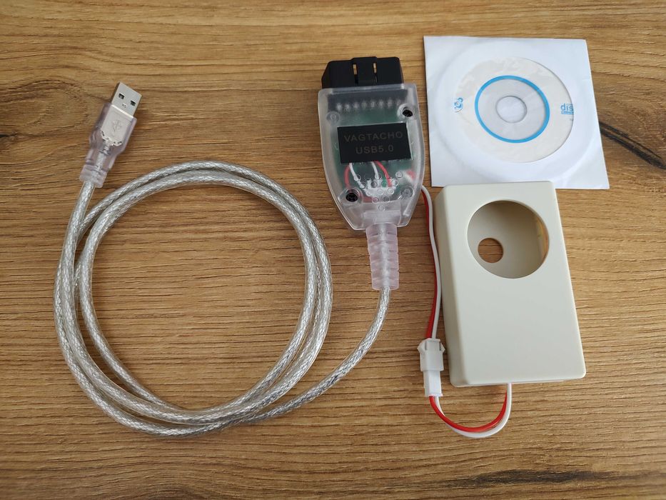 VAG TACHO V5.0 OBD2 Profesjonalny Interfejs Diagnostyczny VAG OBD 2