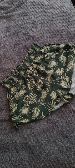 spodenki zielone z motywem boho