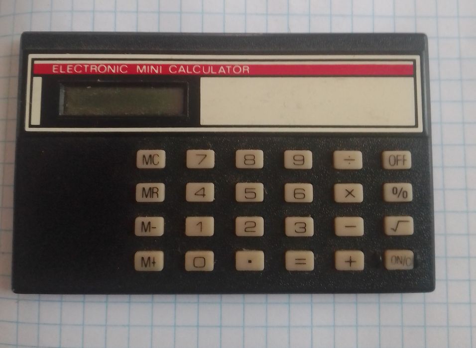Продам калькулятор, див. усі фото.