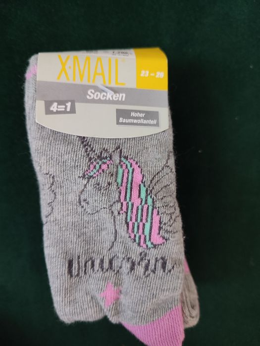 Skarpety dziecięce rozm 23-26, nowe