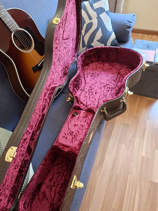GUITARRA TAYLOR,  Modelo  417e-R  Tobacco