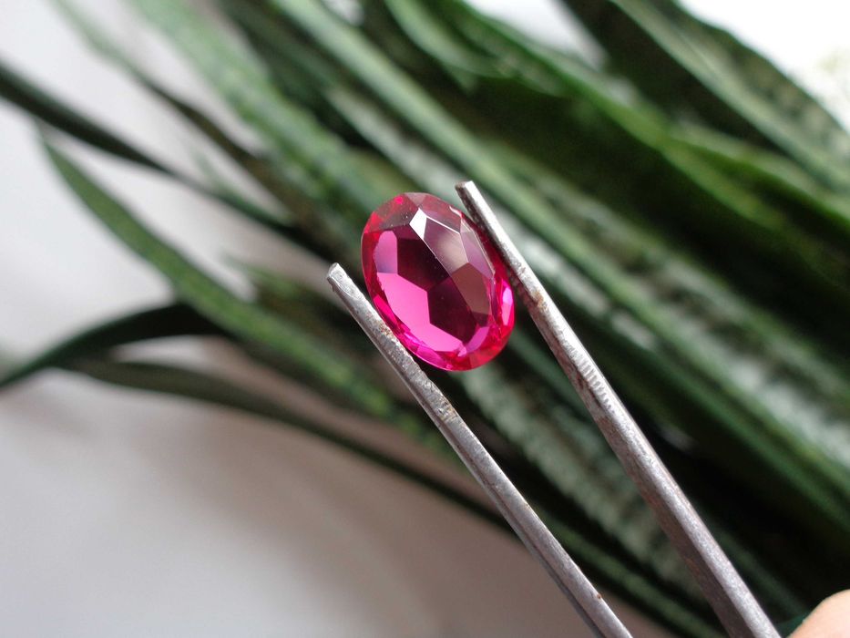 Rubin 8,3ct (karata), 1,66g