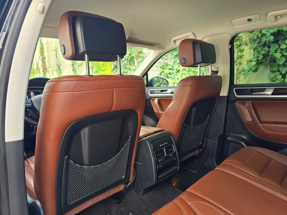 Продам  Volkswagen Touareg 2016. Можна в розстрочку, під викуп.
