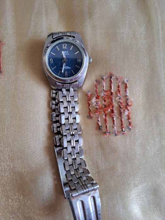 Relógios Timex e Calvin Klein