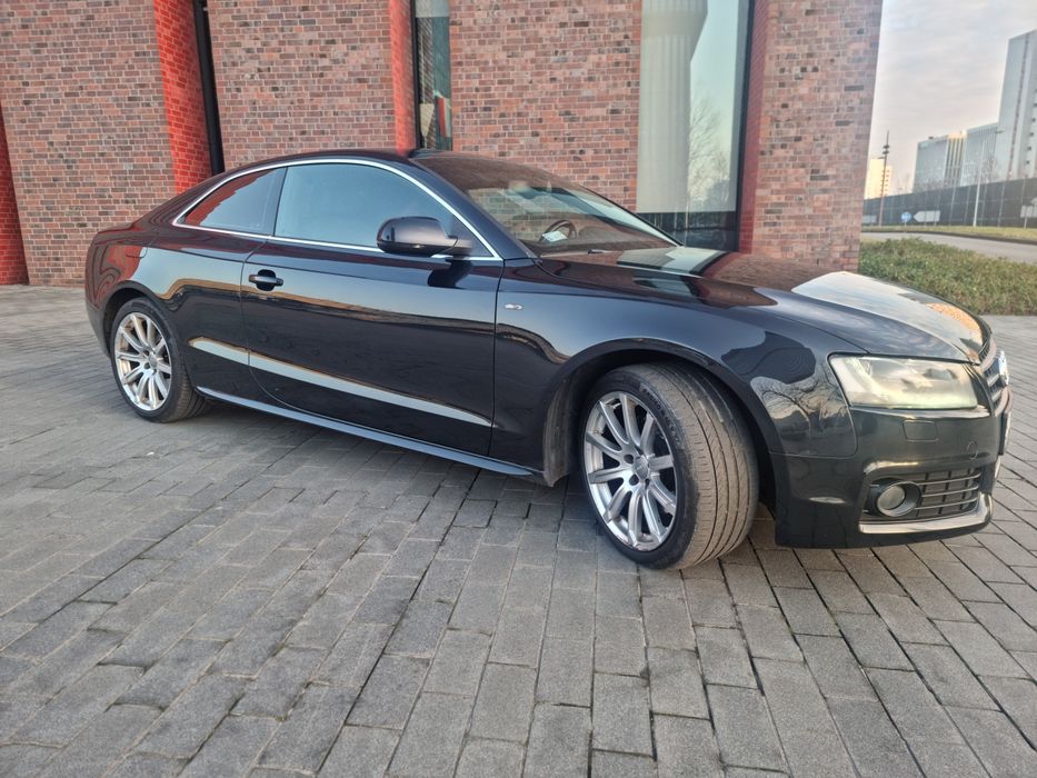 Audi A5 S-line 2.0 2009 Zamiana  Manual |