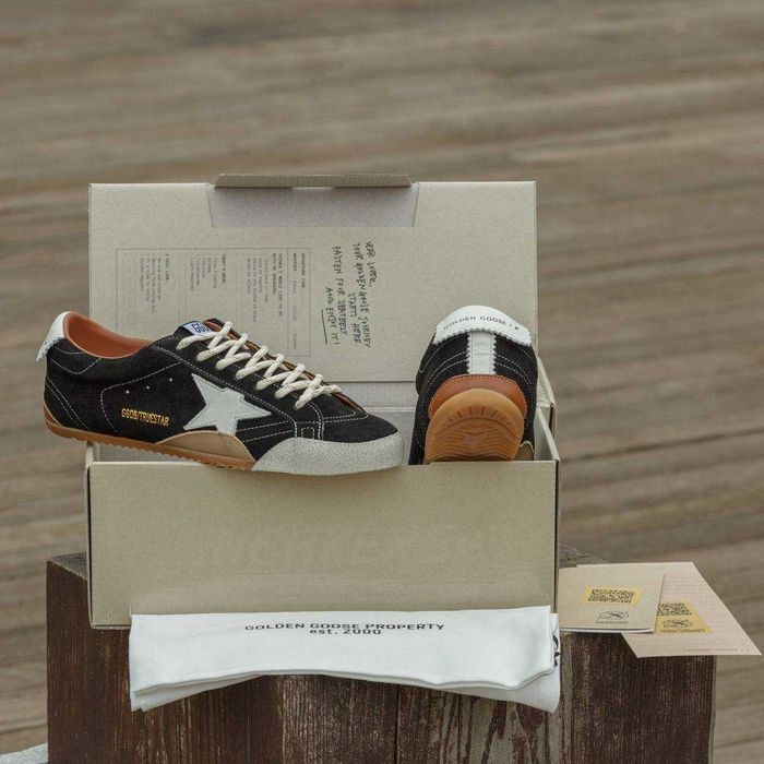 Женские замшевые кеды Golden Goose True-Star кроссовки голден гус
