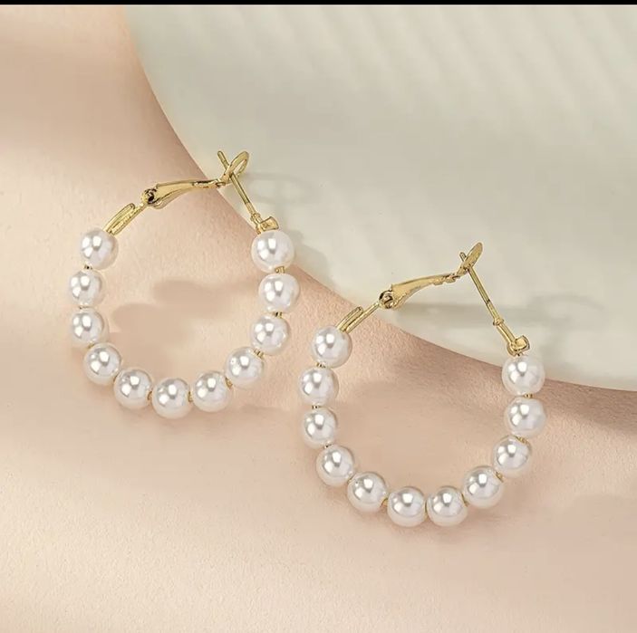 Серьги-кольца стильные легкие