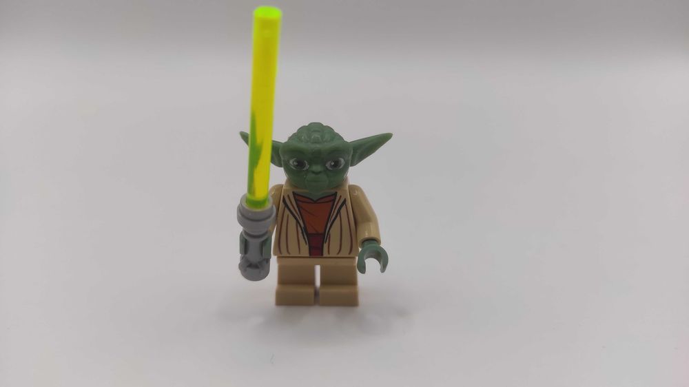 LEGO Star Wars AAT 8018 z 2009 roku