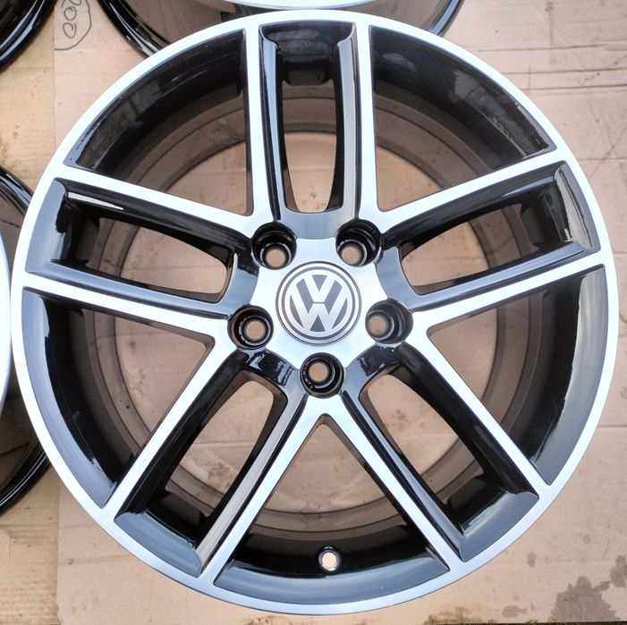 Felgi Oryginał Passat Caddy Touran Sharan T-roc Eos 7,5x17 ET42 5x112