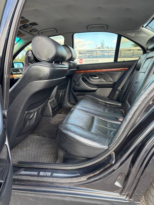 BMW 5 series e39 2,5 Газ/Бензин, АКПП