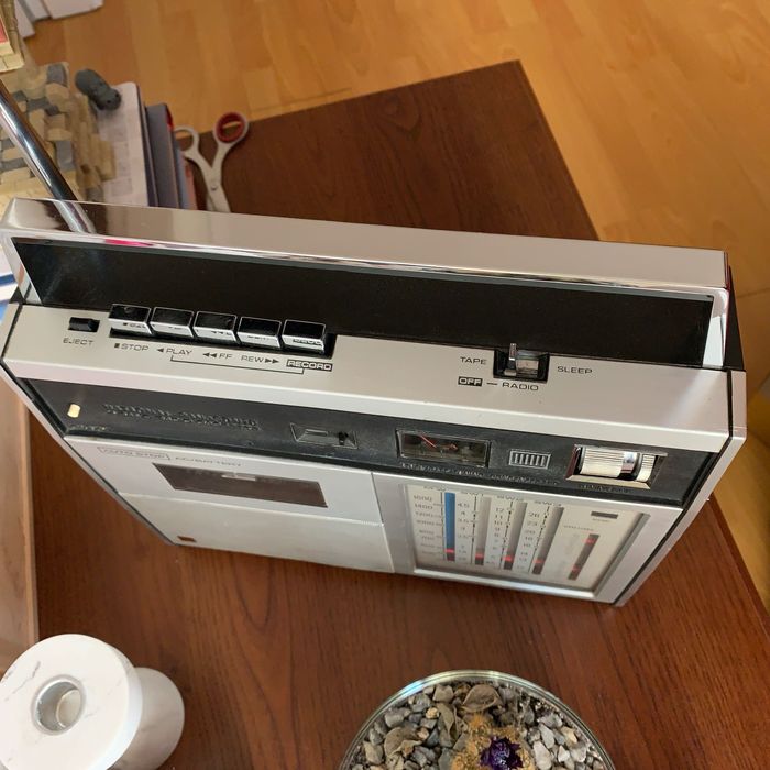 National Panasonic RQ - 235 TS 4 Band Radio Cassette рабочий (rq235ts)