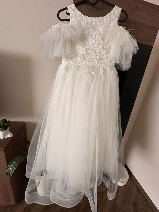 Плаття на перше причастя