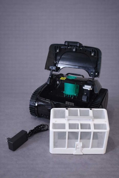 Odkurzacz robot do basenu 150m2  WYBOT C1    X-177