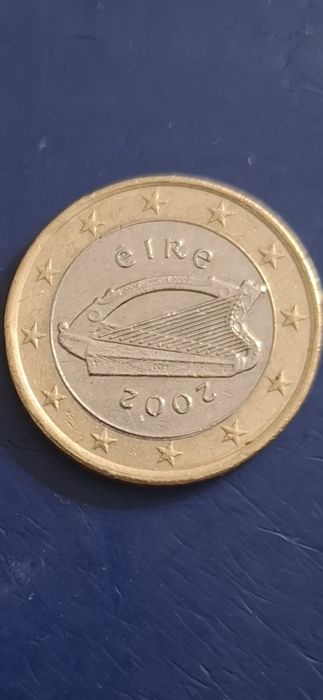 Irish €1 Coin, 2002