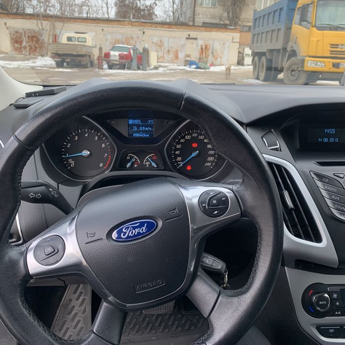 Продам Ford focus 2015 форд фокус