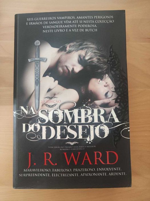 Livro - Nas Sombras do Desejo de J. R. Ward