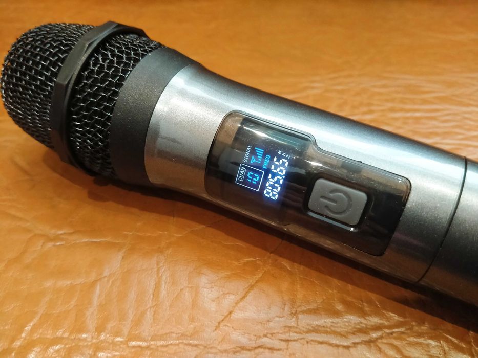 Радиомикрофон аккумуляторный