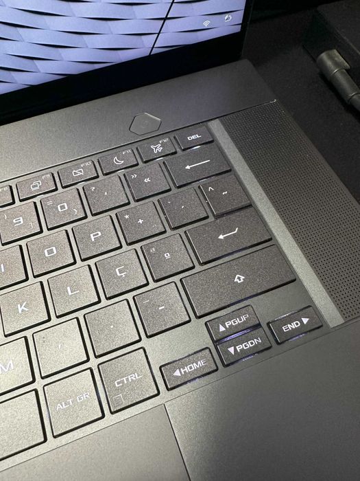 PC portátil ASUS ROG GU605MI – 2024 – c/ garantia até 2027