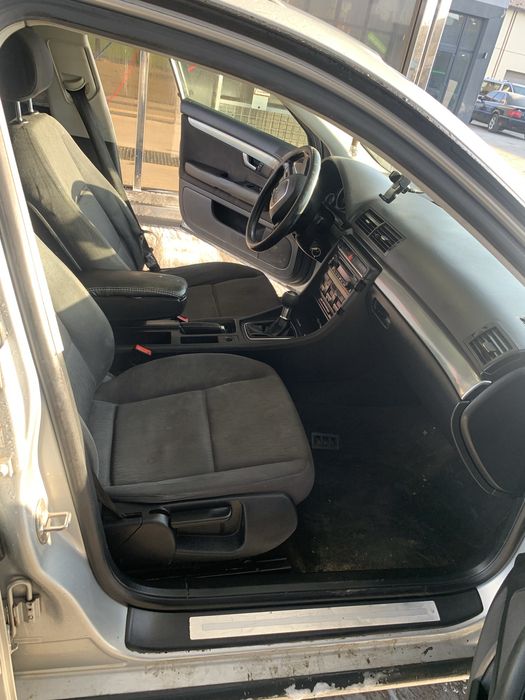 Продам машину Ауді  А4 б7