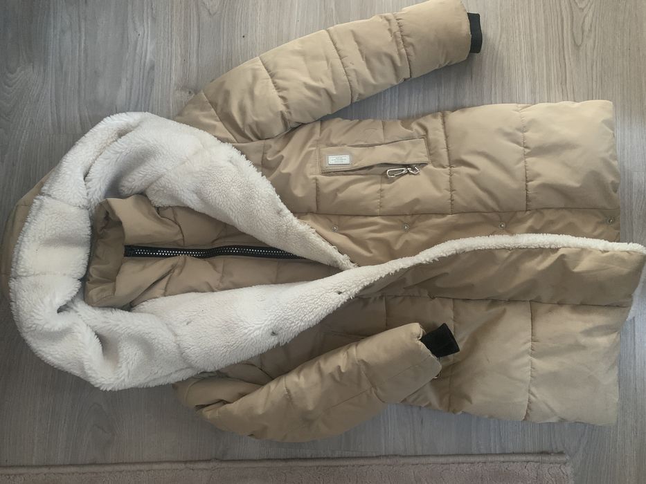 Зимня куртка 134 розміо