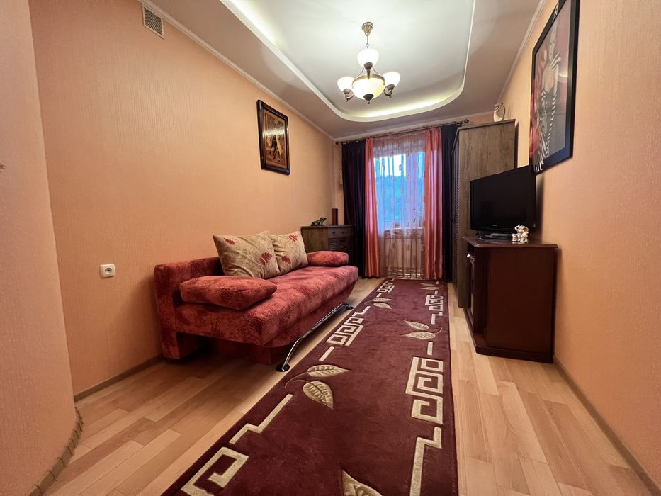 ФАНТАСТИЧНО привабливий будинок в мальовничому місці!