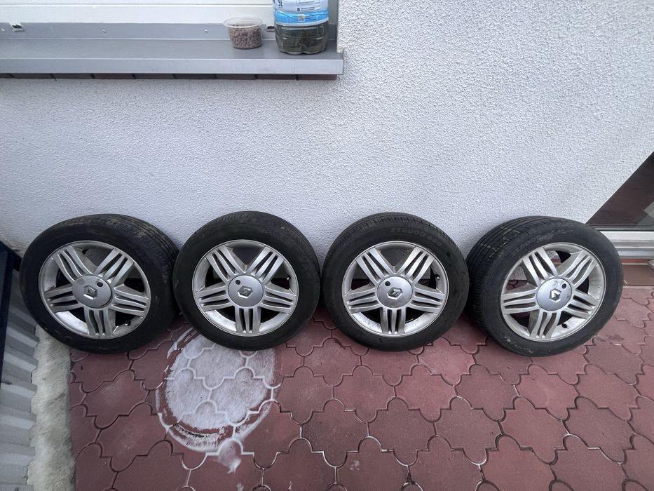 Felgi aluminiowe Renault 4x100 R16 + opony Zetex 205/55/r16