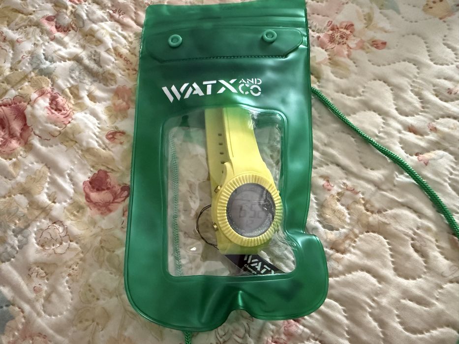 Relógio Watx & co Amarelo + Saco telemóvel