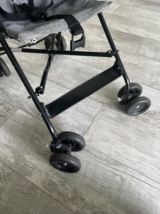 Spacerówka parasolka Safety 1st składana