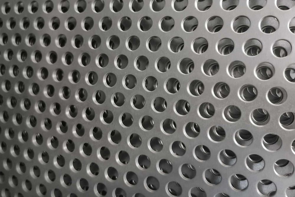 Blacha perforowana Rv STAL SUROWA OCYNK na wymiar METALTECH Września