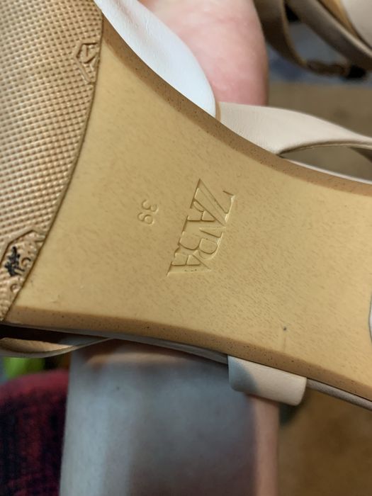 Босоніжки  для леді